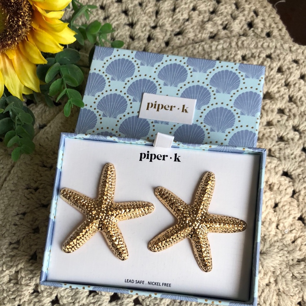 Piper K Goldtone STARFISH Statement Earrings